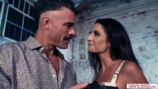 Ватым шкаланем кӱтӱчылан сай йолташ чувак грудастый шем кутан