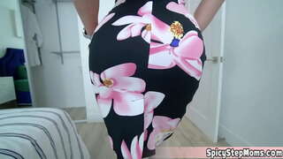 Өгей шешесінің кейбір проблемалары бар, ол нимфомания және ол тастай алмайды