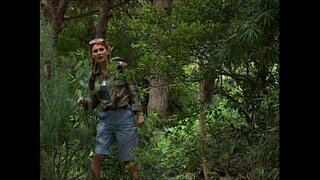 Николетт подглядывает за секс у шуми