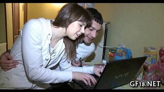 ���िर्फ ताक पर इस आकर्षक gir