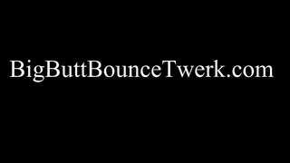 PAWG揺れる彼女の膨大な尻