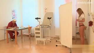 Mjaltë teenie dallëndyshja