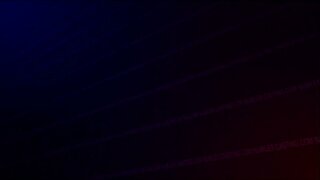 Yalnız bitirmiş HS 18 yaşındakı Zoe Kortes - чирлидерша olan çatdırdı təkmilləşdirilməsi öz rahatlıq və yanır istəyi nümayiş onun