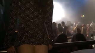 Ким антро күрһәтә эксгибиционист стринг йылдарҙа-дельта-минең ДФ Күрһәтә киска