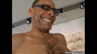 Rebecca Linares - Ramon Skończył