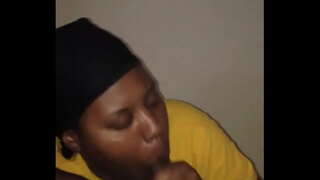 Yalnız insan edə bilər endirməyə məni dəli