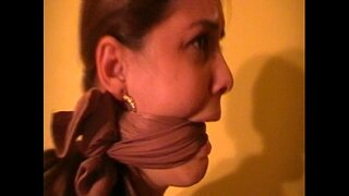 Gamay nga atngal sa panty hose