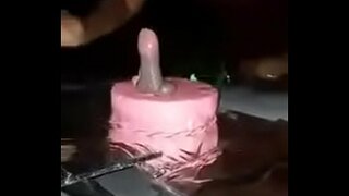 Ang Usa Ka Itom Nga Batang Babaye Nga Magasuyop Usa Ka Candy Dick | ❤️