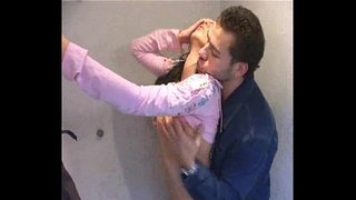 559439 warm seks in die verandering van kamer