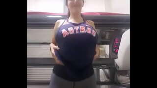 Ubudala bitch kwaye busty