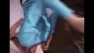 Amb prou feines legal noia va salvatge