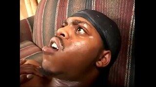 ���ಾಕಷ್ಟು redhaired ಚಾಕೊಲೇಟ್ ಬೆಡಗಿ ಕೆಲ್ಲಿ ಆಳ್ವಿಕೆಯ ಆಗಿತ್ತು coughed ಎಲೆಕೋಸು ನೀರು, ಬಾಯಿ, ನಂತರ ಒತ್ತಡ ತನ್ನ ಕೂದಲುಳ್ಳ twat