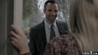 Оло ҡатын иренең күкрәгенә менән ҡурҡышынан өлгөрөп коллегалары