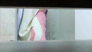 Секси булып, уның һеңлеһе менән яҙылған белә ванналар ҡабул marquinha