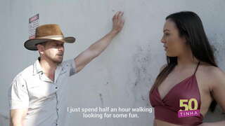 50 tenía una Perra de la calle, dando por el culo y por el cincuenta reales en el culo